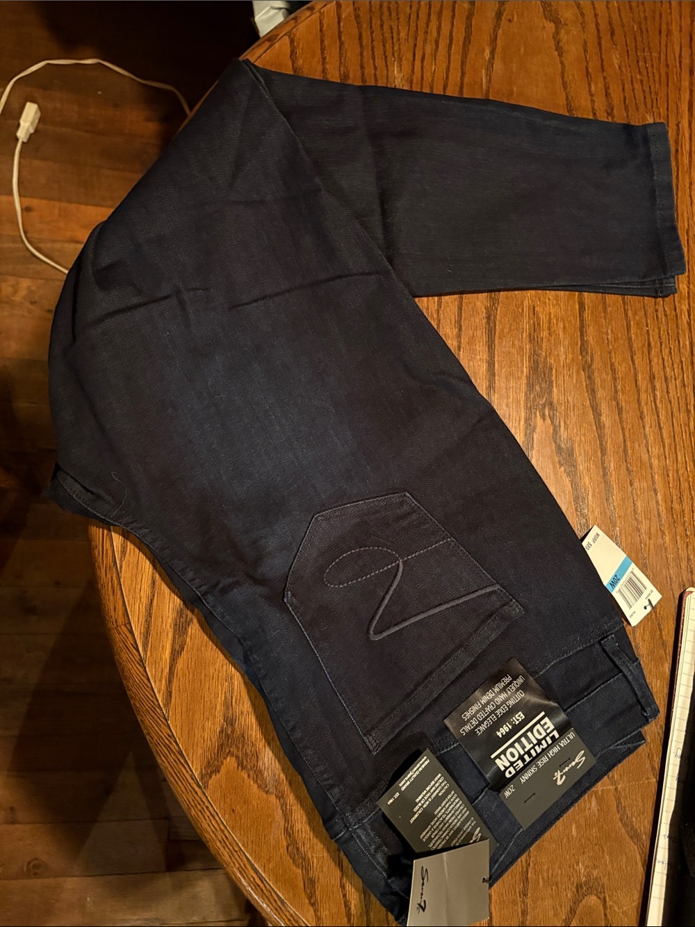 Seven7 Women's Skinny Jeans in Dark Blue 18W